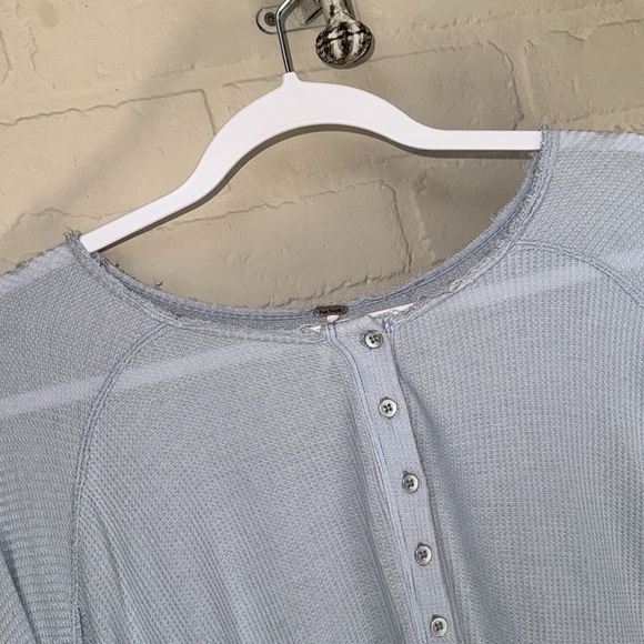 Free People shirt waffle weave knit small hi low‎ rayon linen blend grunge - Picture 2 of 5